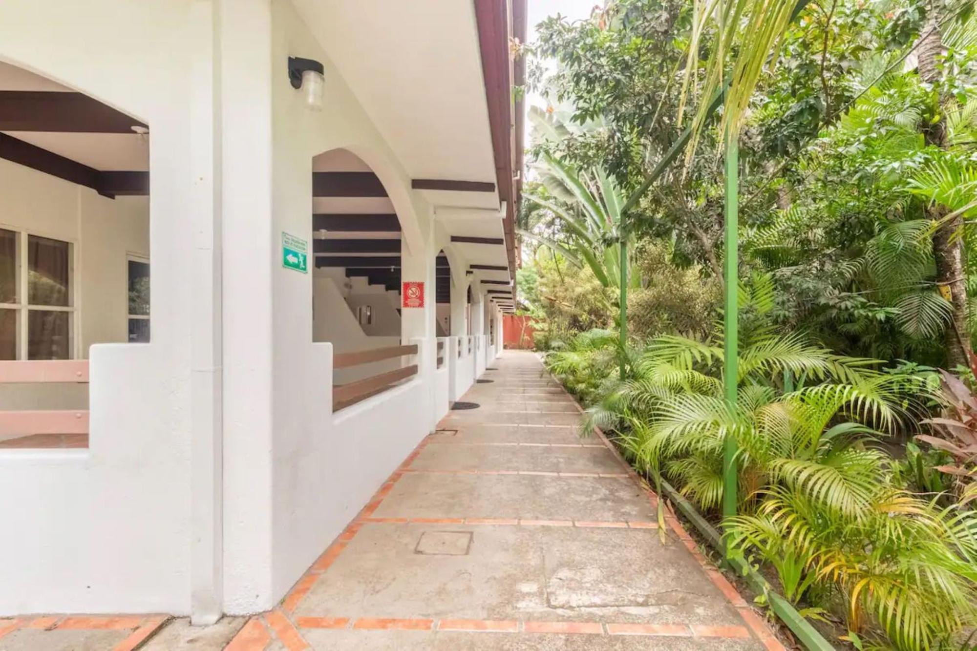 Hotel Playa Westfalia Puerto Limon Eksteriør billede